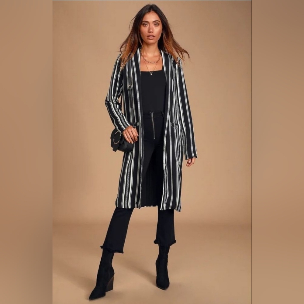 Lulus NWOT Long Coat